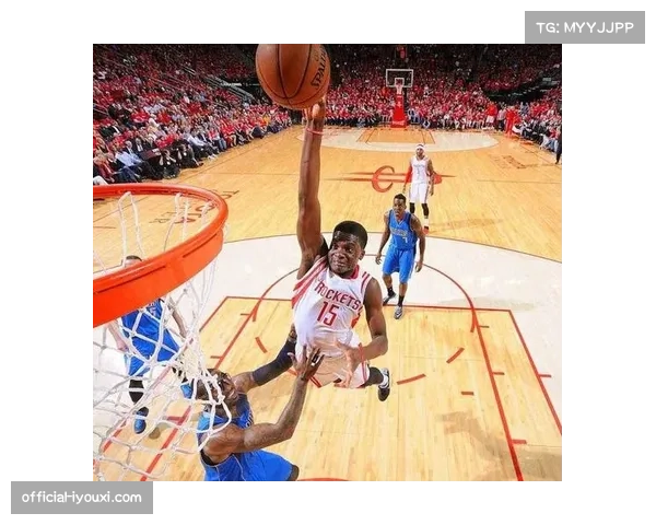 火箭卡佩拉专注吃饼护框 与申京组成内线轮换保障篮板保护